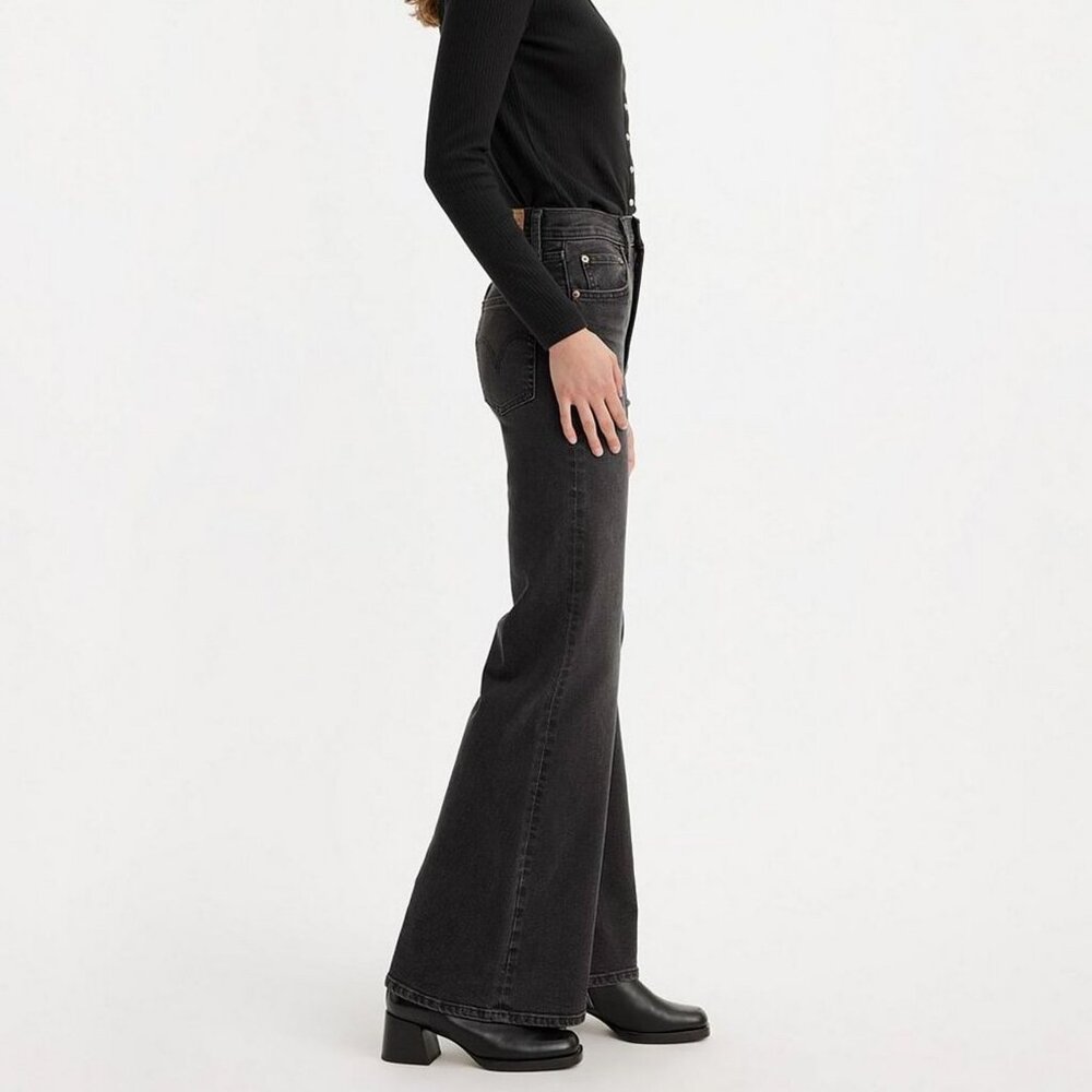 Levi's Ribcage High Rise Flare Jeans - Picture 3 of 4